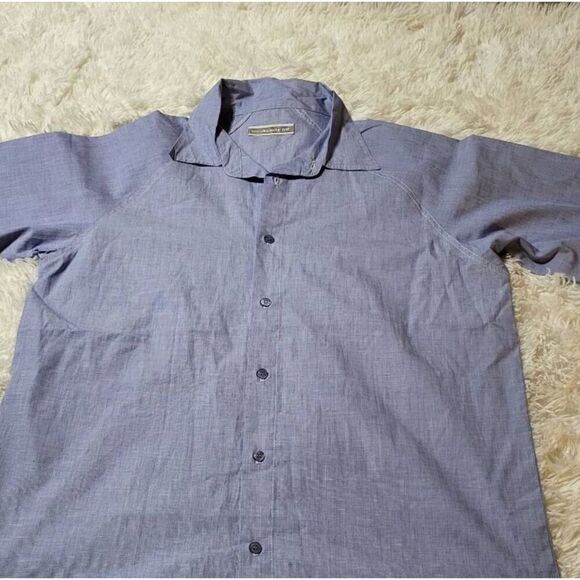 Weekendz off men's blue short sleeve button-up  shirt size M - Picture 4 of 5